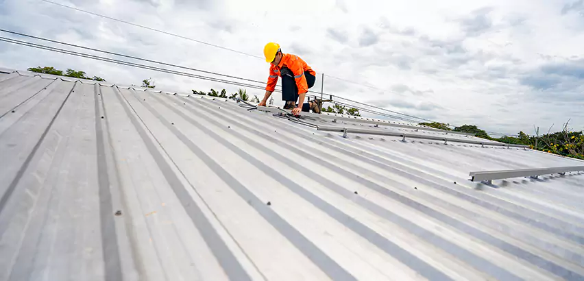 Metal Roof Repairs in Wheaton