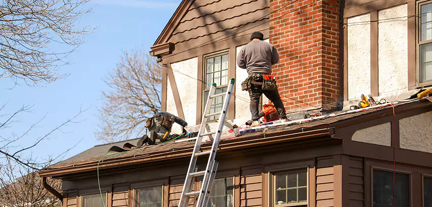 Roof Siding Trim Repair in Wheaton