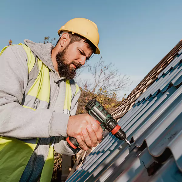 Why Wheaton, IL Property Owners Choose Wheaton Roofing Experts for Roof Restoration?