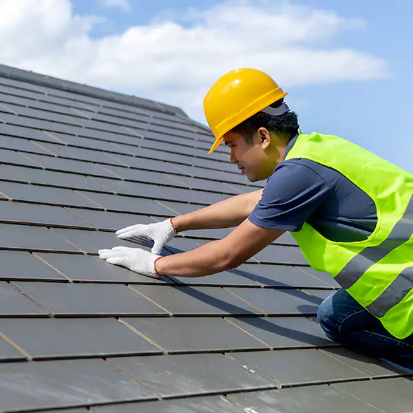 Why Wheaton Homeowners Choose Wheaton Roofing Experts for Standing Seam Metal Roofing Service?